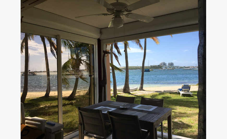 Baie Nettlé - Exceptional studio on the beach