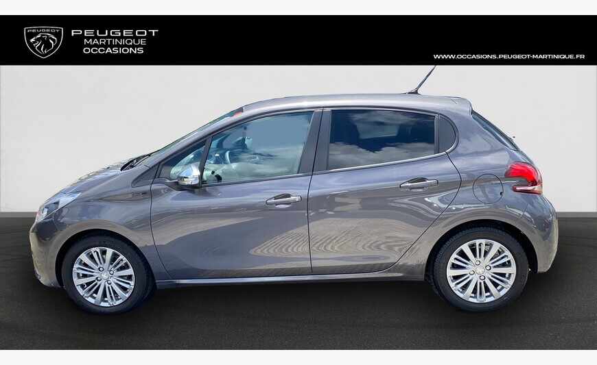 PEUGEOT 208 1,2L PURETECH82 SIGNATURE 5 PORTES