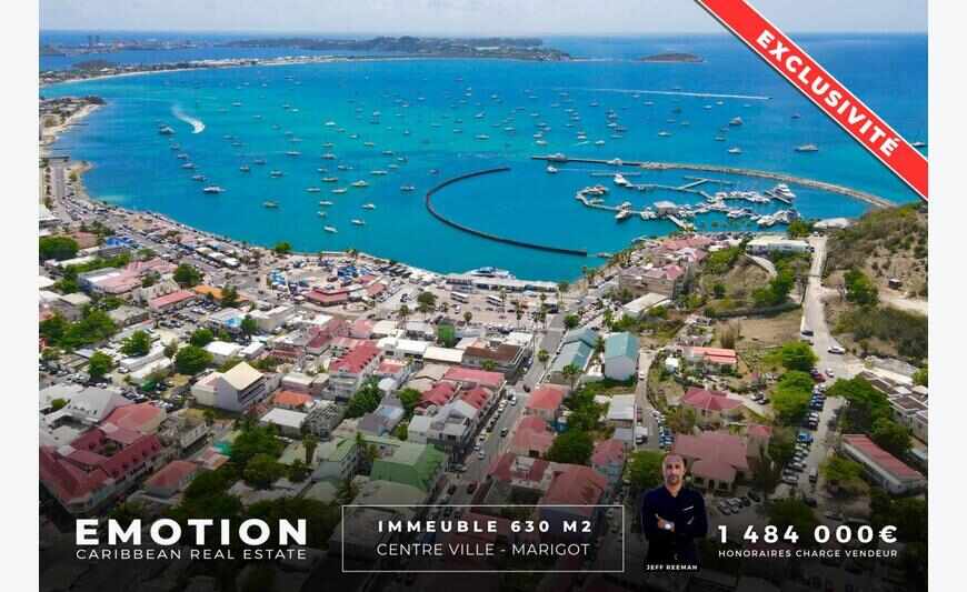 Immeuble R+1+combles Marigot centre-ville