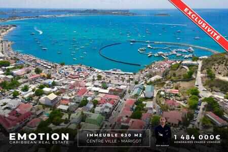 Immeuble R+1+combles Marigot centre-ville