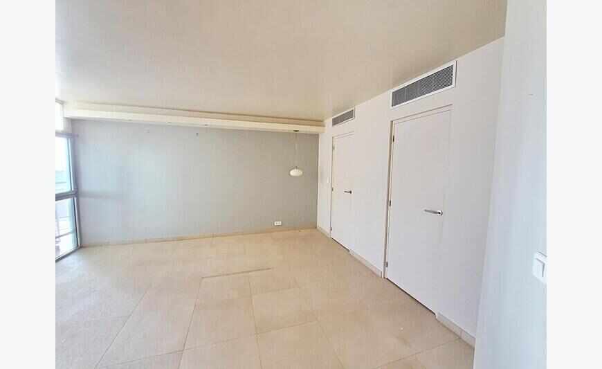 Local commercial Saint Martin 1...