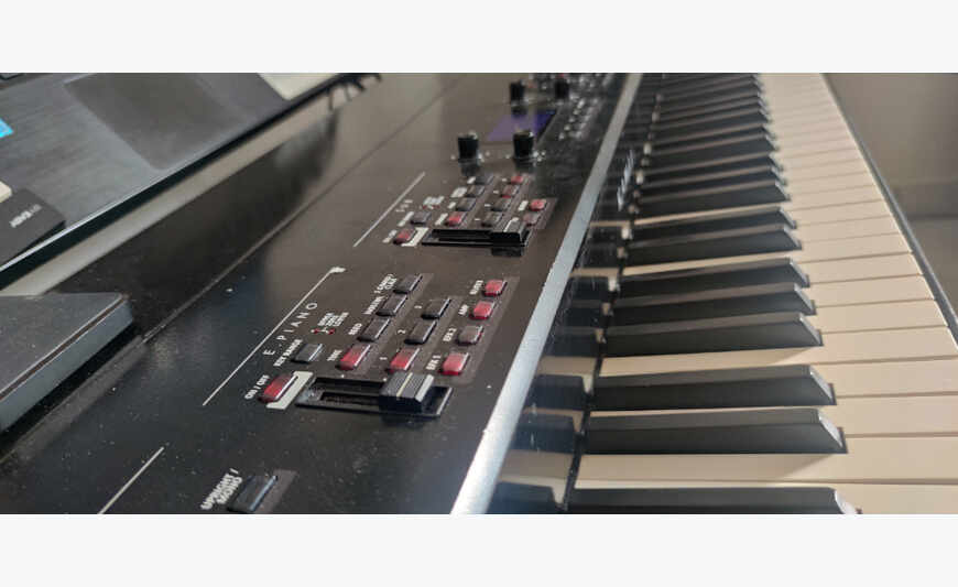kawai mp11se piano de scène. Stage piano
