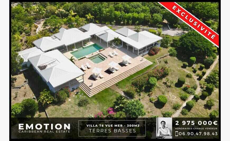 Villa with a magnificent sea view in...