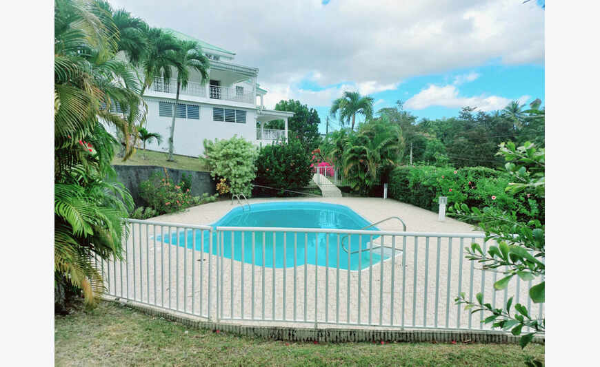 Abymes-Gosier (971), villa T5 piscine,...