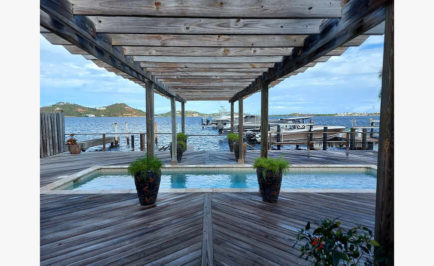 Villa Avec Piscine Et Ponton Bateau