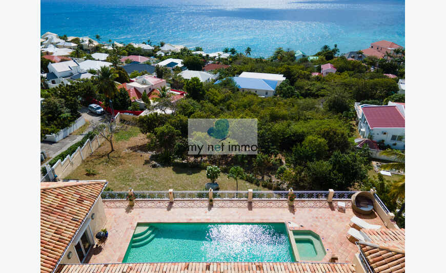 VILLA VOLUMES ET VUE MER EXCEPTIONNELS