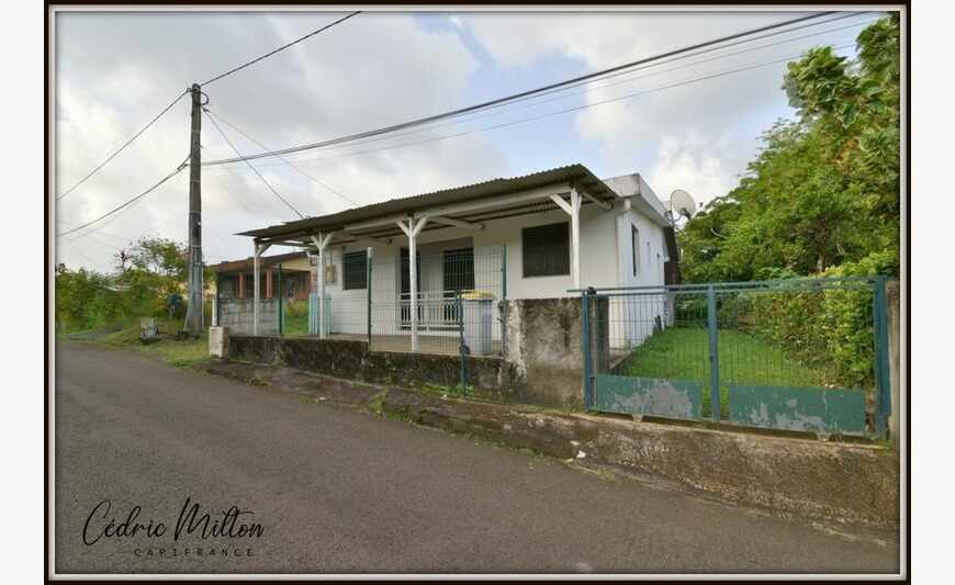 Saint-Joseph, Ensemble T3 + T4