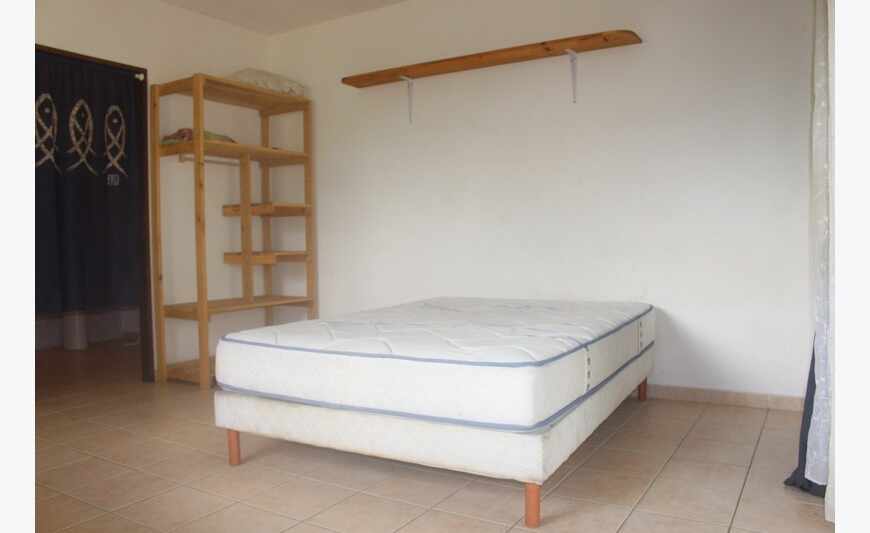 Cayenne appartement T1 meublé et...