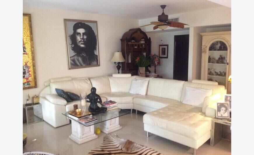 Jolie Maison Mitoyenne A Almond Grove...