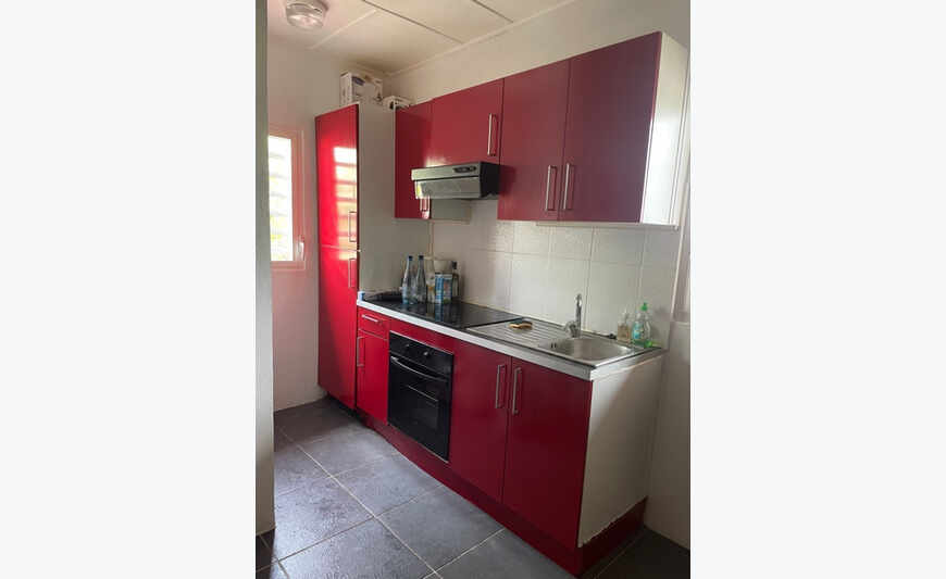 Kourou : grand appartement en location...
