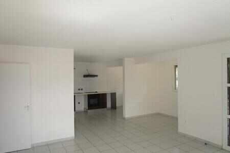 156000 Eur à Kourou : appartement avec terrasse 3 piè