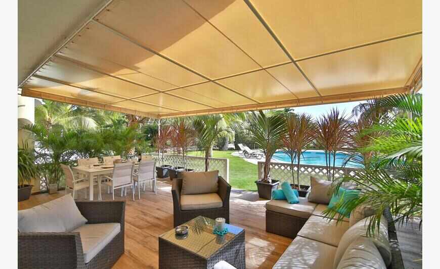3 bedrooms apartment in a community...