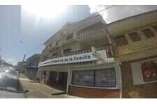 Cayenne : grand studio dernier étage vue mer