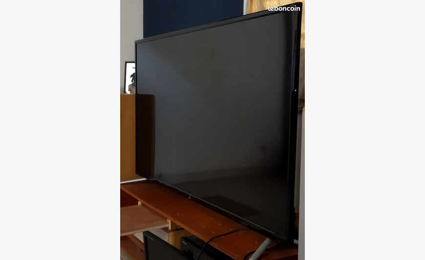 Televiseur 4K 55 pouces (140 cm)