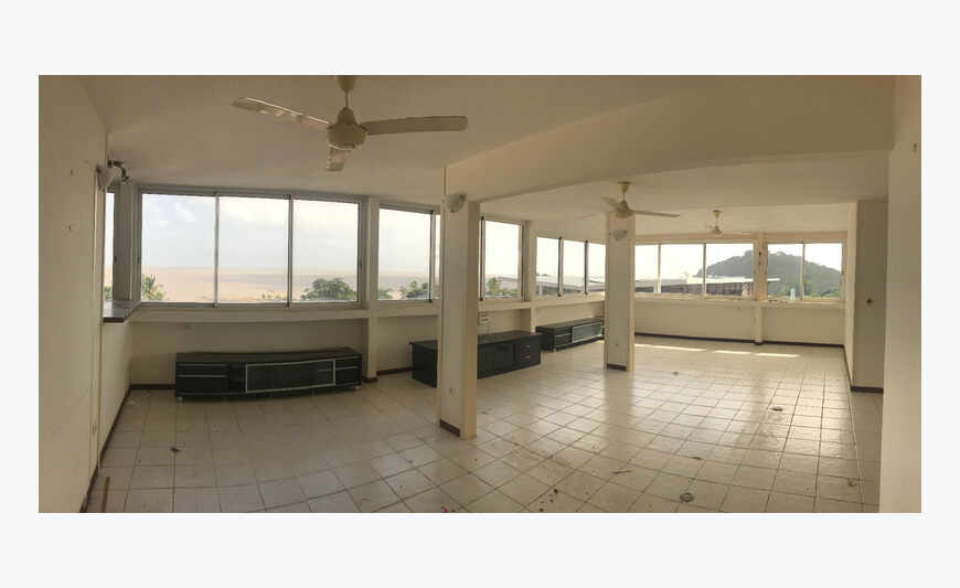votre appartement T4 au derniers étages...
