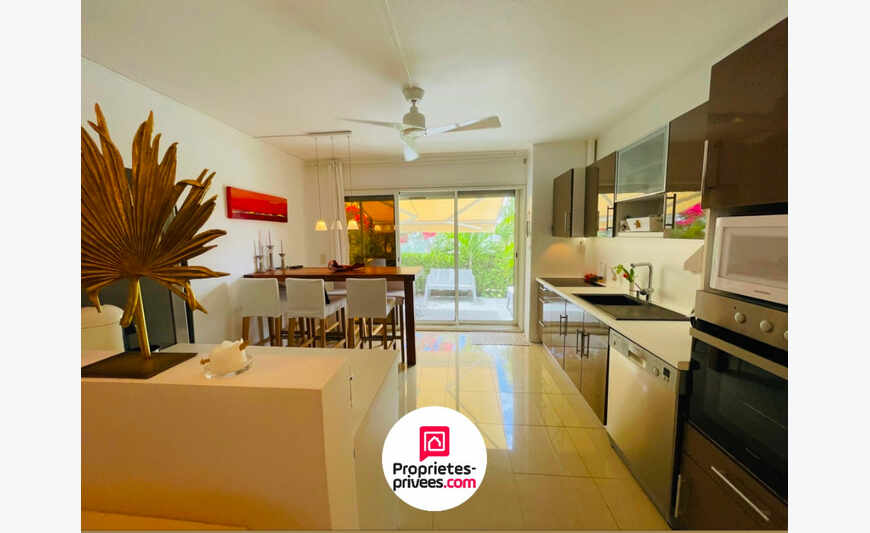 COZY T2 WITH EXTERIOR