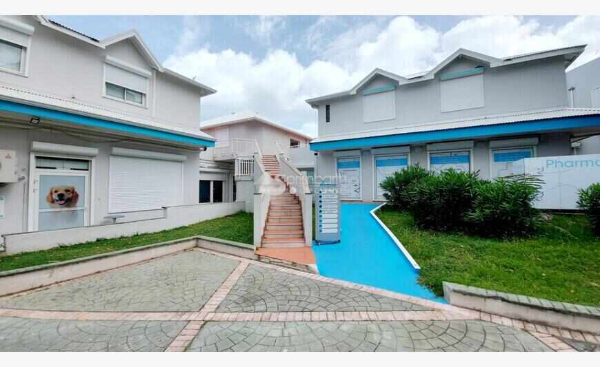 Saint-Martin Bellevue - Local de 40m²