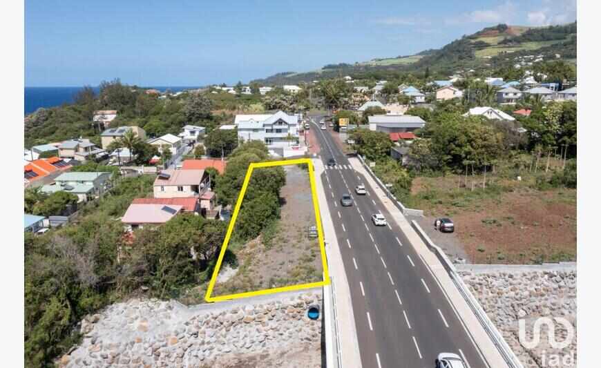 Terrain 1 007 m²