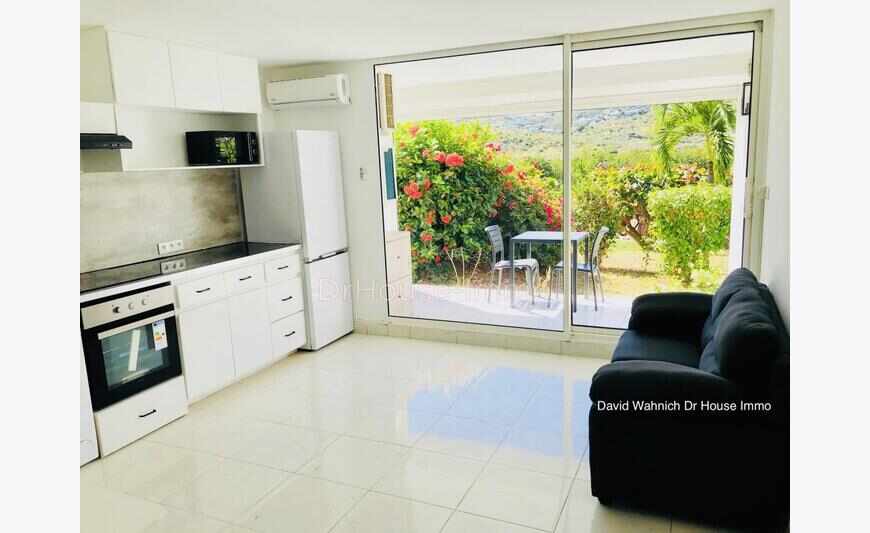 T2 Orient bay Beach, Mont Vernon -...