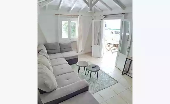Ensemble de 5 bungalows dans un lieu...