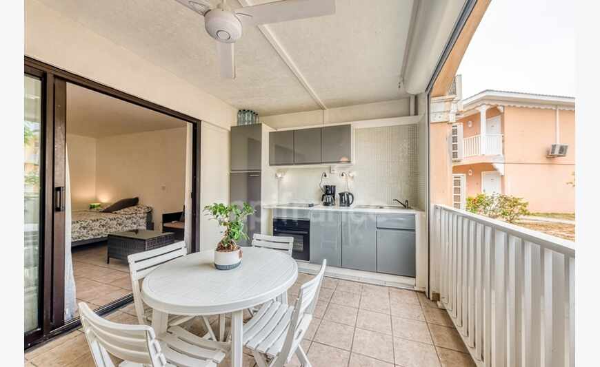 Exclusively In Saint-Martin (97150) in...