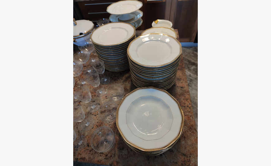 Limoges service fine gold and lot Baccarat glasses