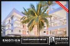 Commercial premises - Restaurant of 98 m2 + terrace of 100 m