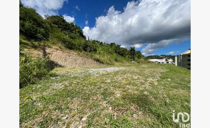Terrain 1 810 m²