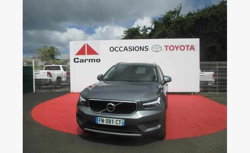 XC40 D4 AdBlue AWD 190ch Momentum Geartronic 8