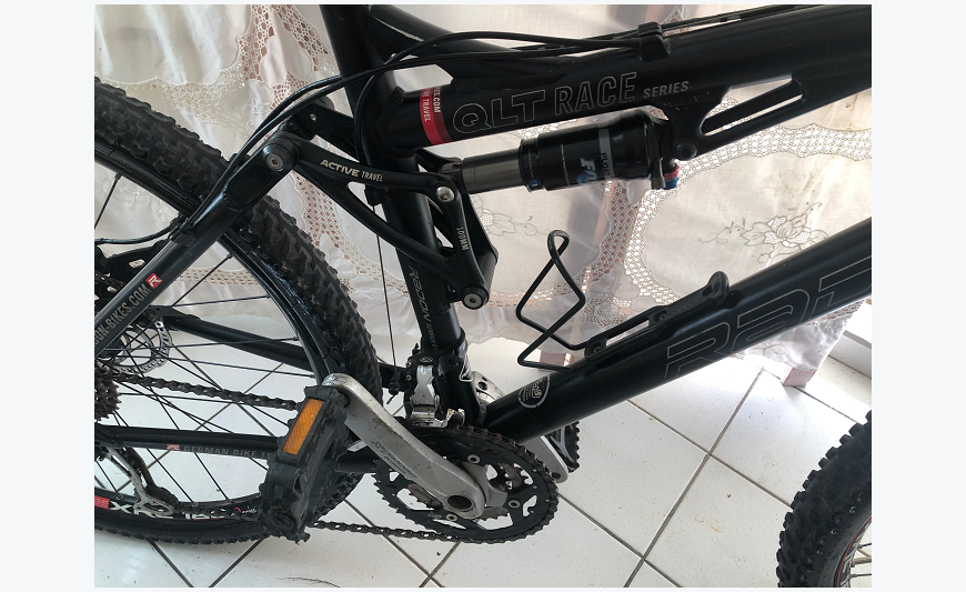 VTT ADULTE "M" Haut de gamme en état de rouler