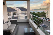 Duplex vue mer et lagon avec Large terrasse SXM