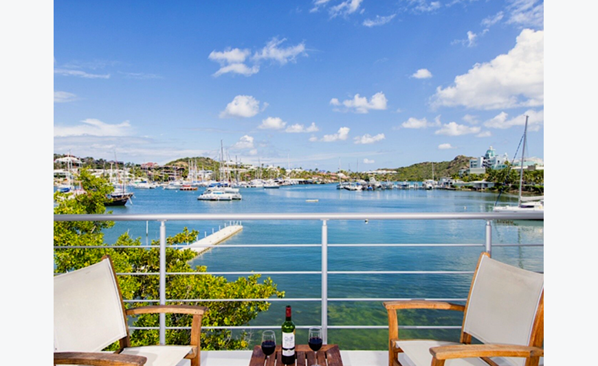 Waterfront 2 Br 2B baths Oyster Pond St. Maarten