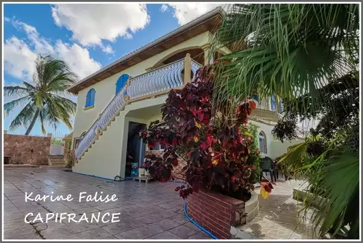 Sainte Luce Ensemble immobilier T3 avec mezzanine et 4 T2