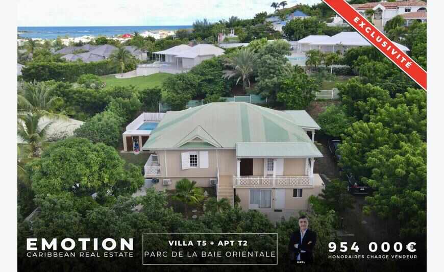 Villa T5 de 161m2 + Apt T2 de 80m2 au sol - Parc de la Baie