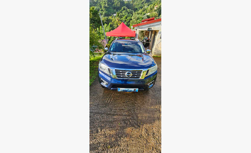 nissan navarra treck1 2017