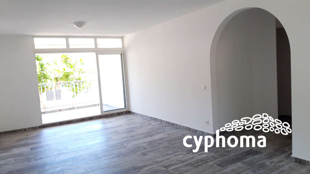 A Louer - Apt 2 Chb Au 1Er Etage