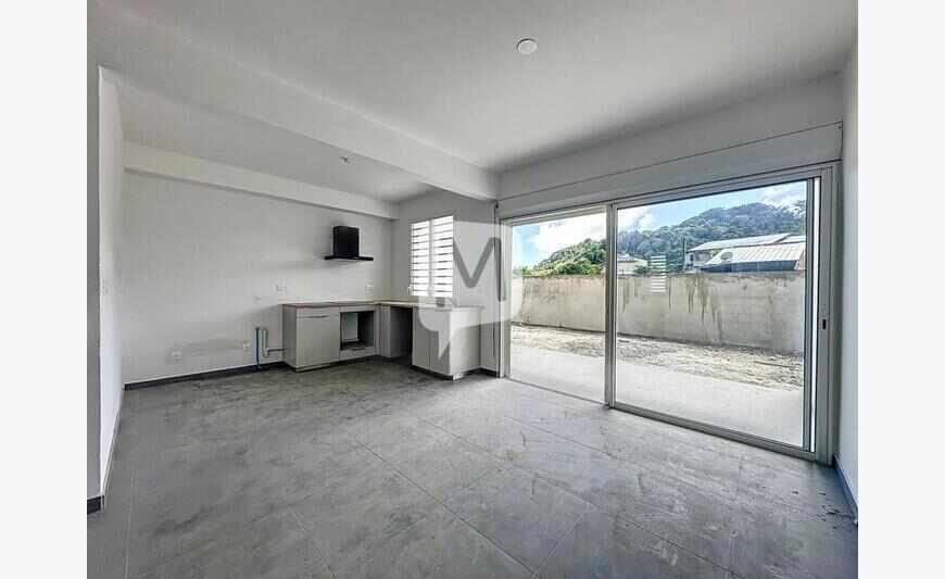 Dpt (Guyane) , à louer Cayenne Suzini Appartements T2 au