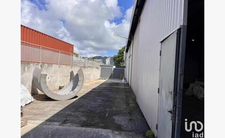 Location Atelier 425 m²