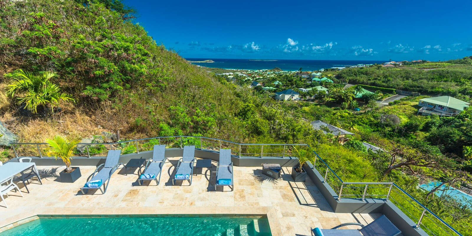 Tres Belle Maison - 7 Pieces - 5 Chambres - Piscine - Vue