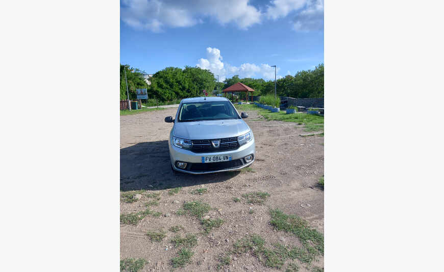 Dacia Logan en très bon état