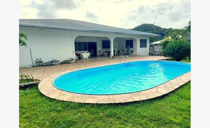 Remire Montjoly maison P5 de 185 m² -...
