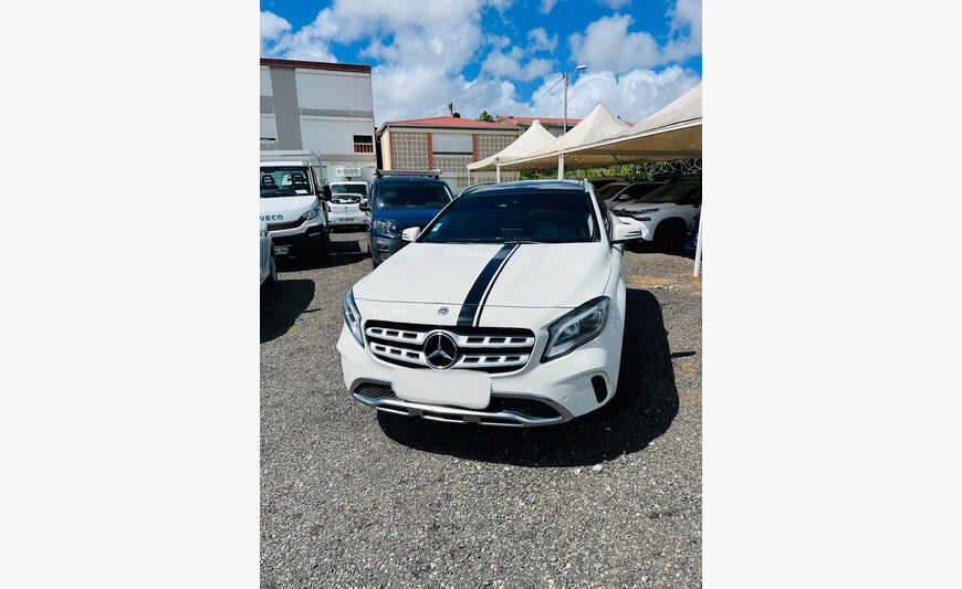 MERCEDES BENZ CLASSE GLA 200 D 136CH SENSATION