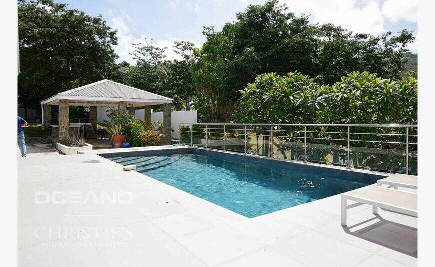 Villa Jungle avec Piscine et Appartement Indépendant