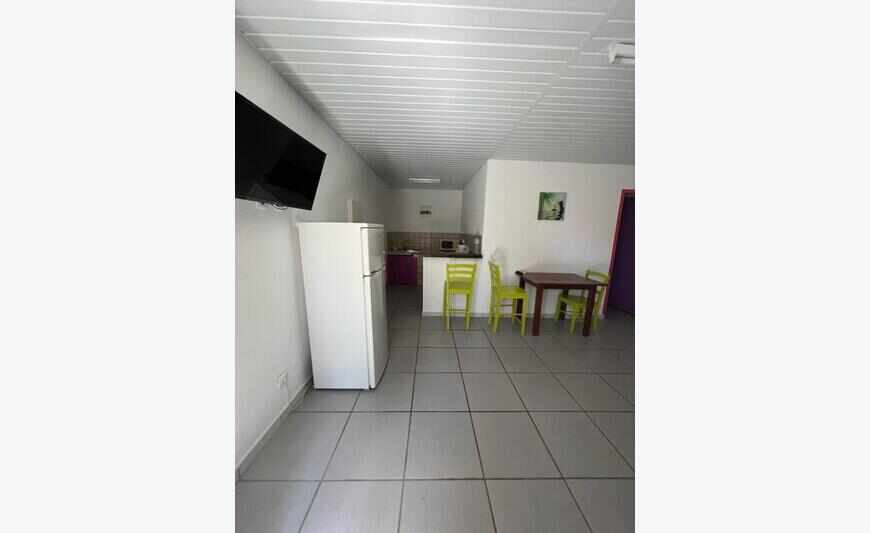 Appartement T2 (20) à louer 900 Eur par...