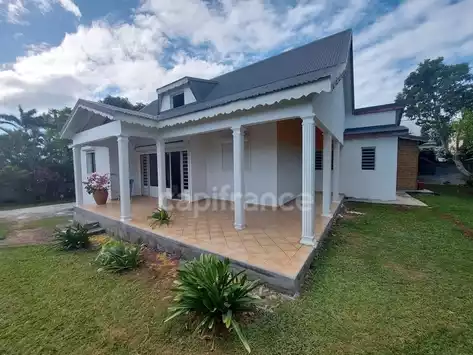 Baie Mahault maison P6 de 165 m² -...