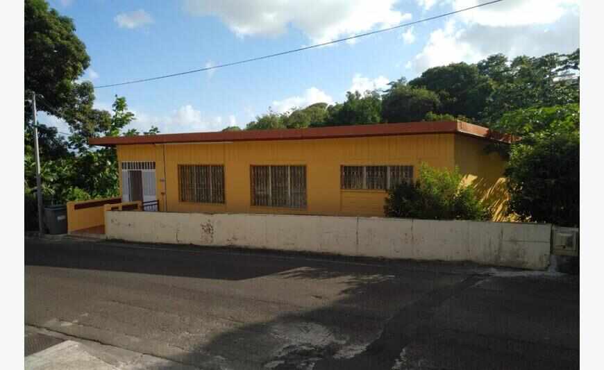 Appartement T4 en haut de villa