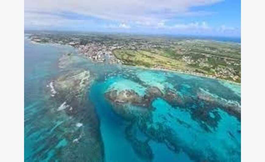 Magnifique terrain c o n s t r u c t i...