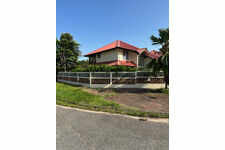 Maison de type 4 comprenant un studio indépendant - A deux p