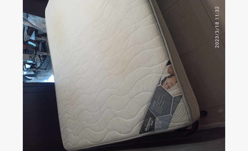 sommier et matelas