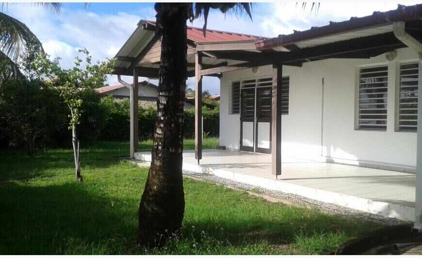 Maison avec 3 chambres à louer à Kourou...